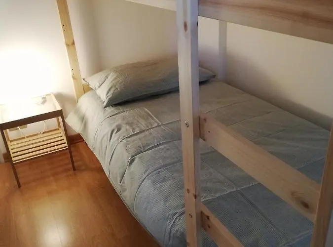 アパート Nino E Issi