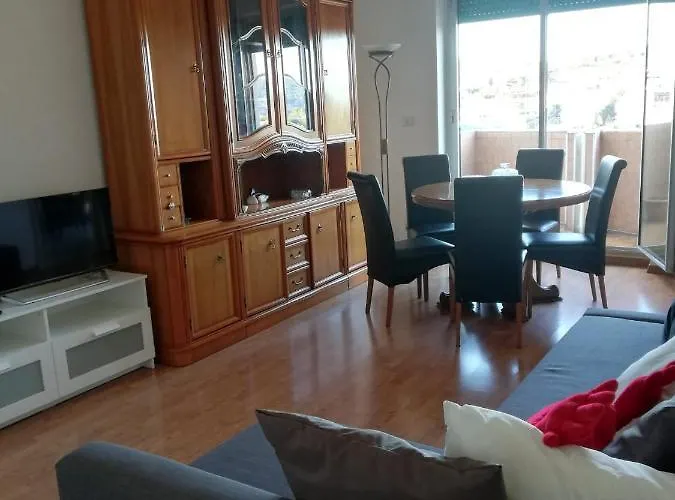 Nino E Issi Apartman Trieszt